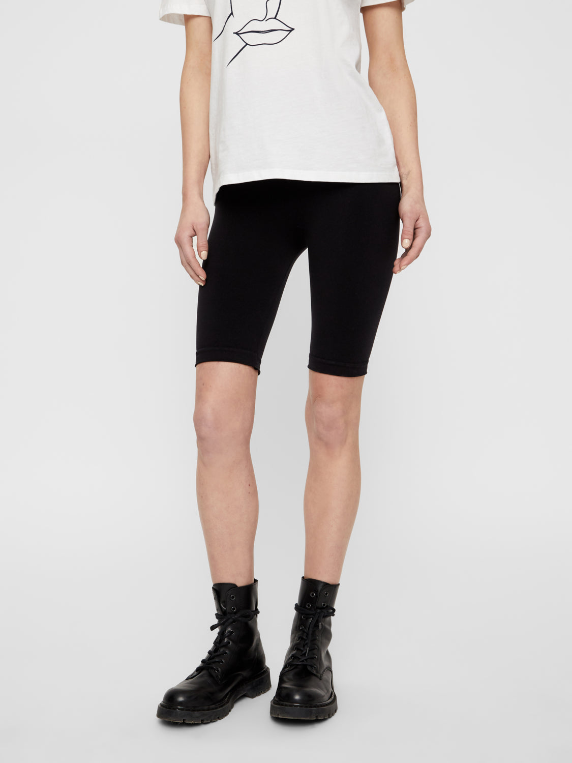 PCIMAGINE Shorts - black